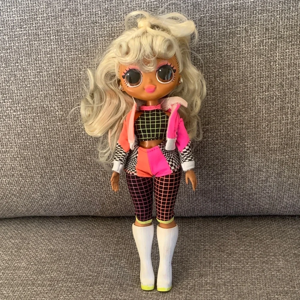 L.O.L Surprise OMG Lights Speedster Fashion Doll with Outfit